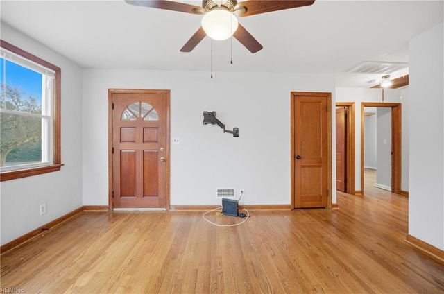 2701 Vimy Ridge AVE, Norfolk, VA 23509