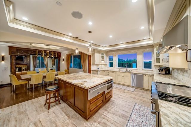 7525 County Line Road, Chatsworth, CA 91311