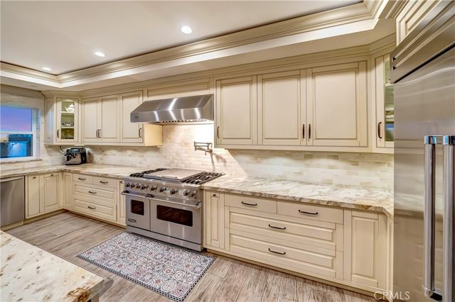 7525 County Line Road, Chatsworth, CA 91311