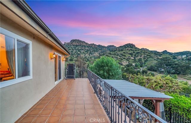 7525 County Line Road, Chatsworth, CA 91311