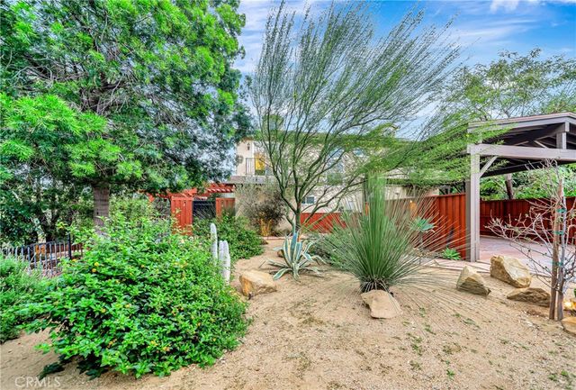 7525 County Line Road, Chatsworth, CA 91311