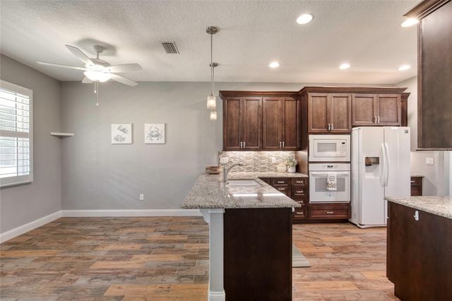 56 THORNHILL CHASE CIRCLE, Ormond Beach, FL 32174
