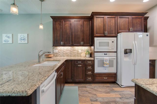 56 THORNHILL CHASE CIRCLE, Ormond Beach, FL 32174