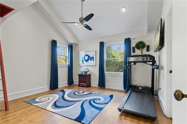 1532 Huntingdon Trail, Atlanta, GA 30350