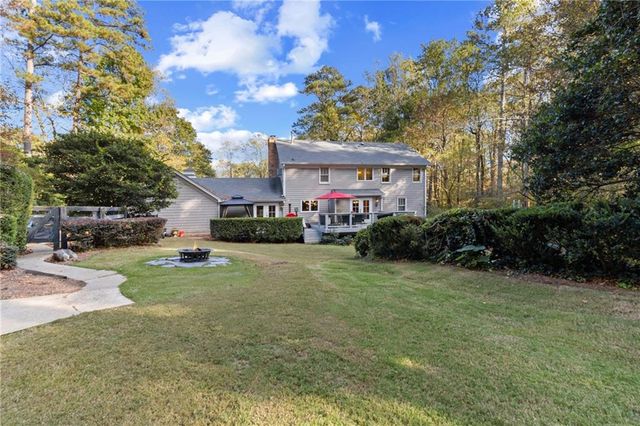 1532 Huntingdon Trail, Atlanta, GA 30350