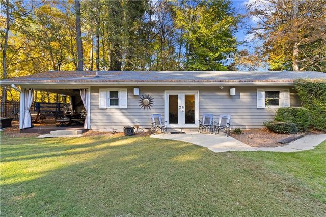 1532 Huntingdon Trail, Atlanta, GA 30350