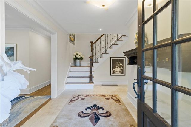 1532 Huntingdon Trail, Atlanta, GA 30350