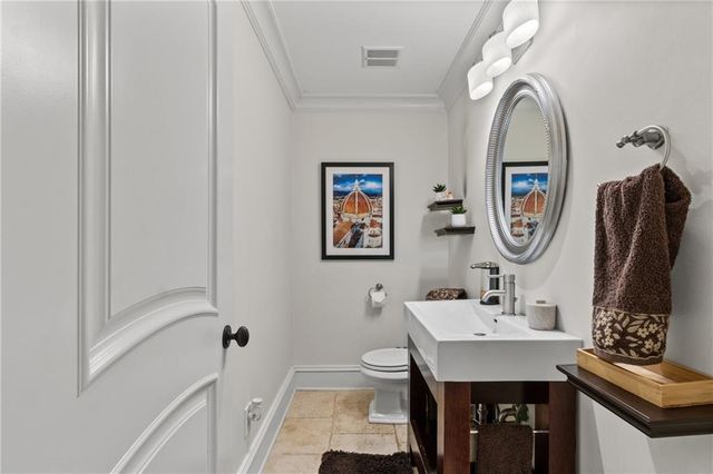1532 Huntingdon Trail, Atlanta, GA 30350