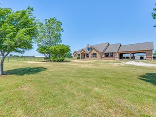 1559 E Blackjack Road, Pilot Point, TX 76258