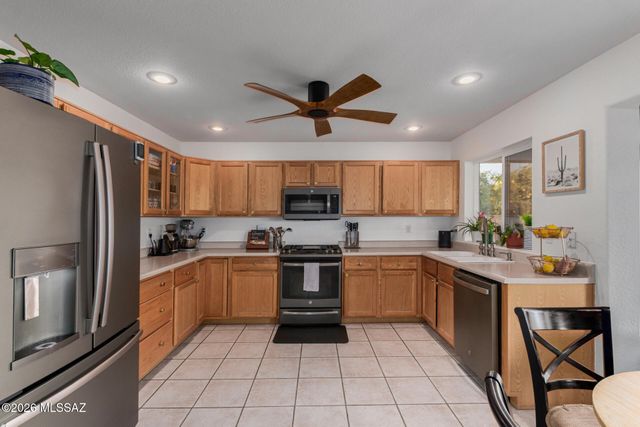 12158 N Legacy Place, Oro Valley, AZ 85755