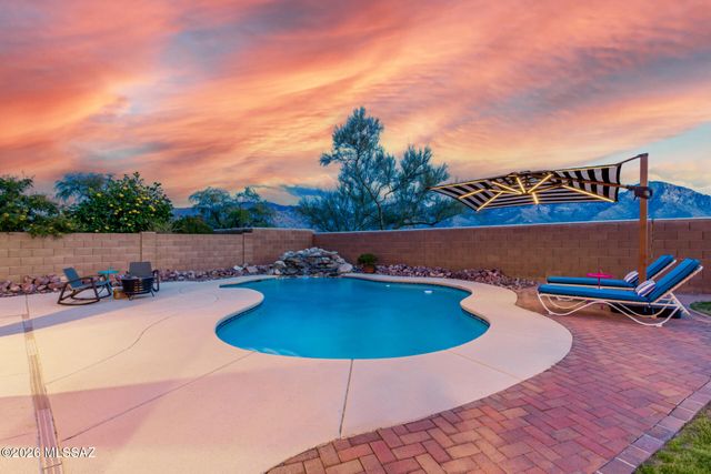 12158 N Legacy Place, Oro Valley, AZ 85755