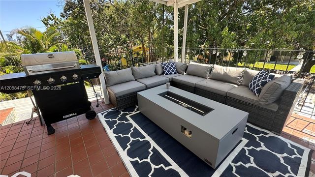 1668 SW 20th St 2, Miami, FL 33145