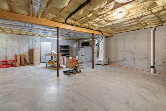 45 Phillips Road, Sandown, NH 03873