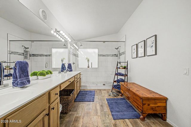 890 N CHOLLA Street, Chandler, AZ 85224