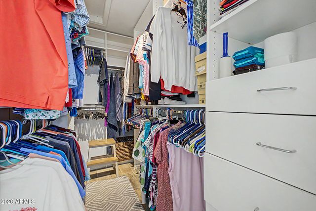 890 N CHOLLA Street, Chandler, AZ 85224