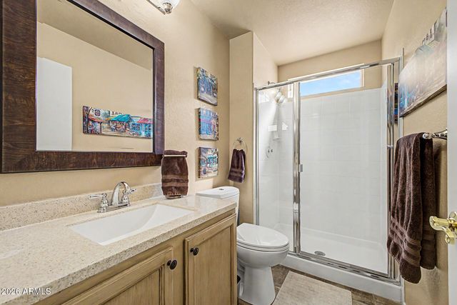 890 N CHOLLA Street, Chandler, AZ 85224