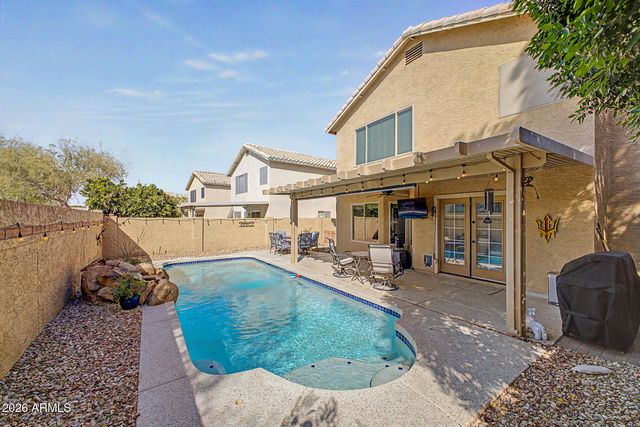 890 N CHOLLA Street, Chandler, AZ 85224