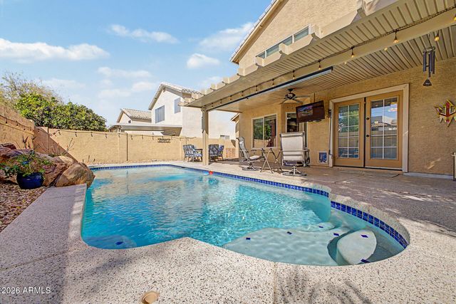 890 N CHOLLA Street, Chandler, AZ 85224