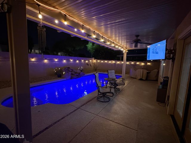 890 N CHOLLA Street, Chandler, AZ 85224