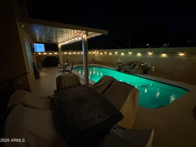 890 N CHOLLA Street, Chandler, AZ 85224