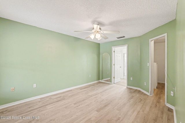 146 Oakcrest Avenue NE, Palm Bay, FL 32907