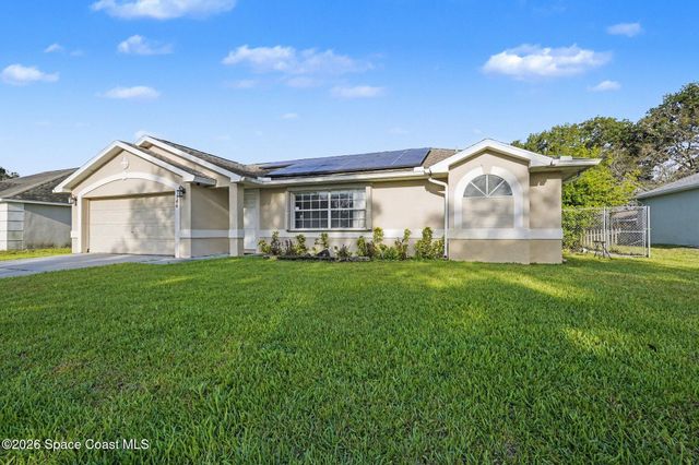146 Oakcrest Avenue NE, Palm Bay, FL 32907