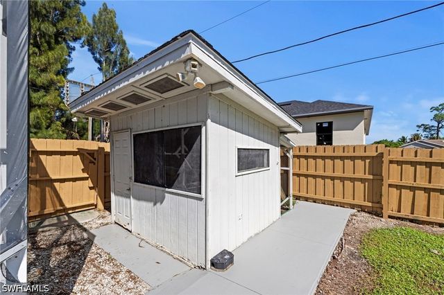 19235 Miami BLVD, Fort Myers, FL 33967