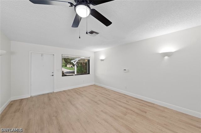 19235 Miami BLVD, Fort Myers, FL 33967