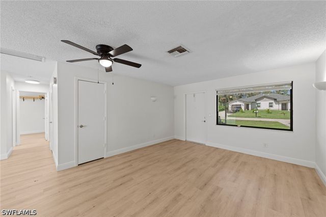 19235 Miami BLVD, Fort Myers, FL 33967