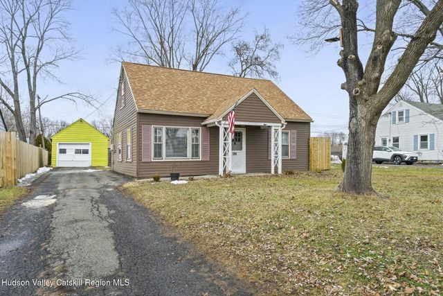 299 Lincoln Boulevard, Hudson, NY 12534