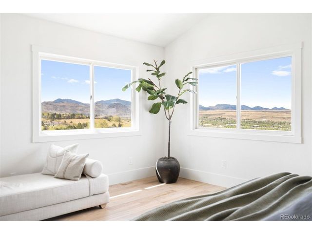 51 S Indiana St, Golden, CO 80401