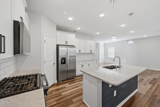 2621 Impulsion Drive, New Hill, NC 27562