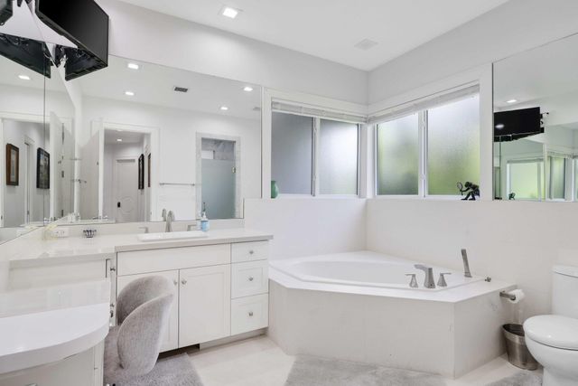 12 Sylvan Lane, Fort Lauderdale, FL 33316