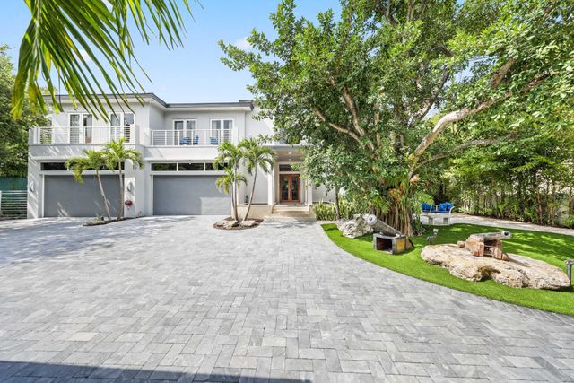 12 Sylvan Lane, Fort Lauderdale, FL 33316