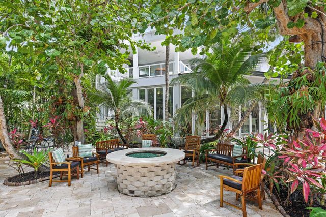 12 Sylvan Lane, Fort Lauderdale, FL 33316