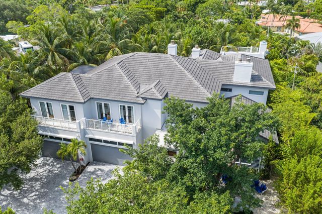 12 Sylvan Lane, Fort Lauderdale, FL 33316