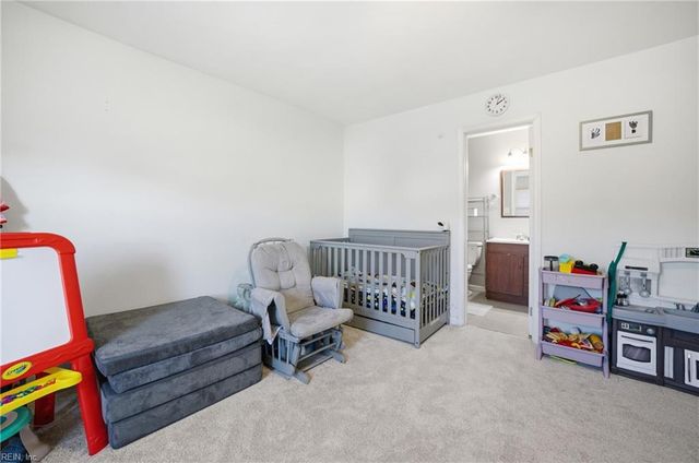 750 Glenshire DR, Virginia Beach, VA 23462