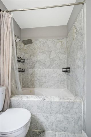 750 Glenshire DR, Virginia Beach, VA 23462