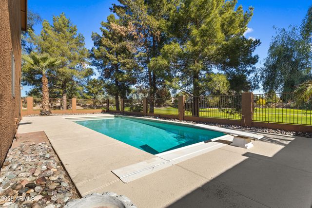 1441 S LA ARBOLETA Drive, Gilbert, AZ 85296