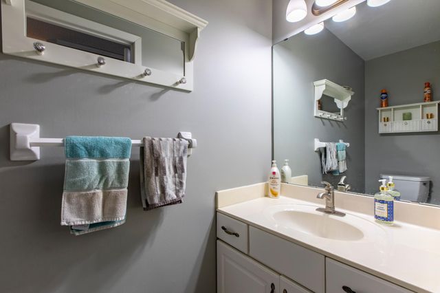 2429 Viola Heights Drive NE, Rochester, MN 55906