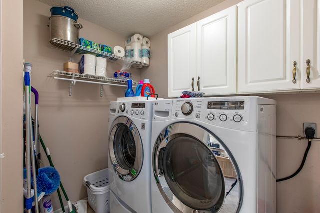 2429 Viola Heights Drive NE, Rochester, MN 55906