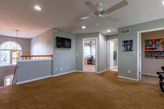 2429 Viola Heights Drive NE, Rochester, MN 55906