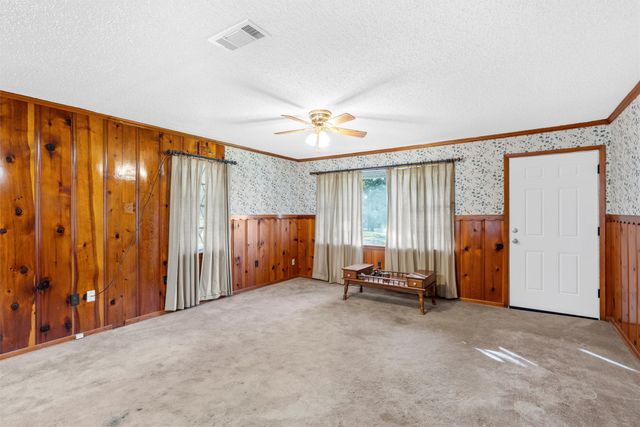 1227 Mclennan Crossing Road, Woodway, TX 76712