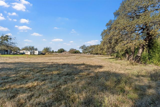 1227 Mclennan Crossing Road, Woodway, TX 76712