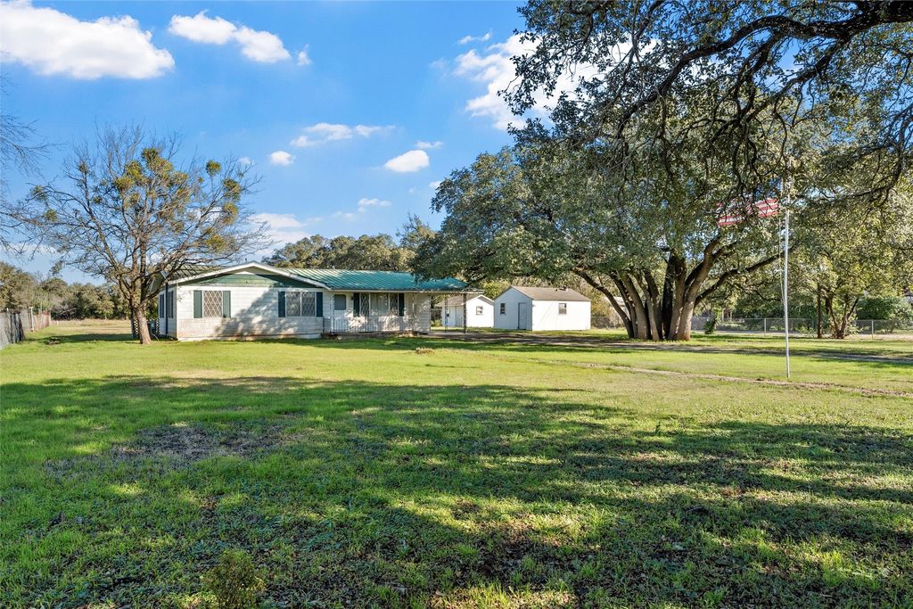 1227 Mclennan Crossing Road, Woodway, TX 76712