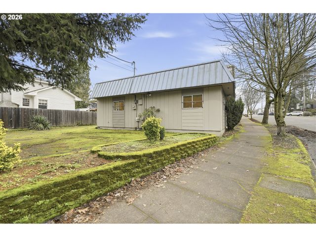 3004 Se 50TH Ave, Portland, OR 97206