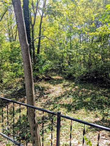 1301 Lincoln Way NW, Massillon, OH 44647