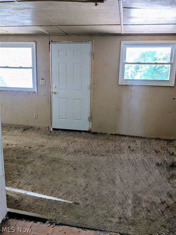 1301 Lincoln Way NW, Massillon, OH 44647