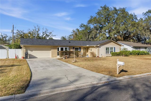 308 ELLEN WAY, Brandon, FL 33510