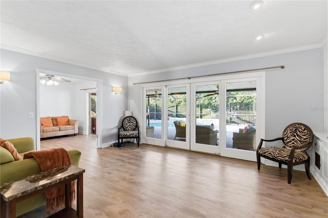 308 ELLEN WAY, Brandon, FL 33510